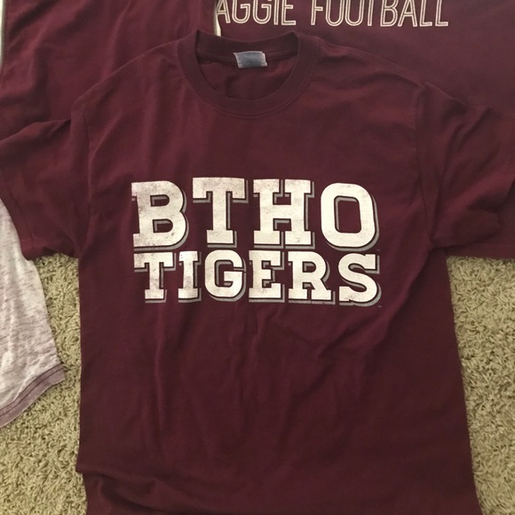 Bundle of 4 Aggie Shirts Size Small - Picture 8 of 8